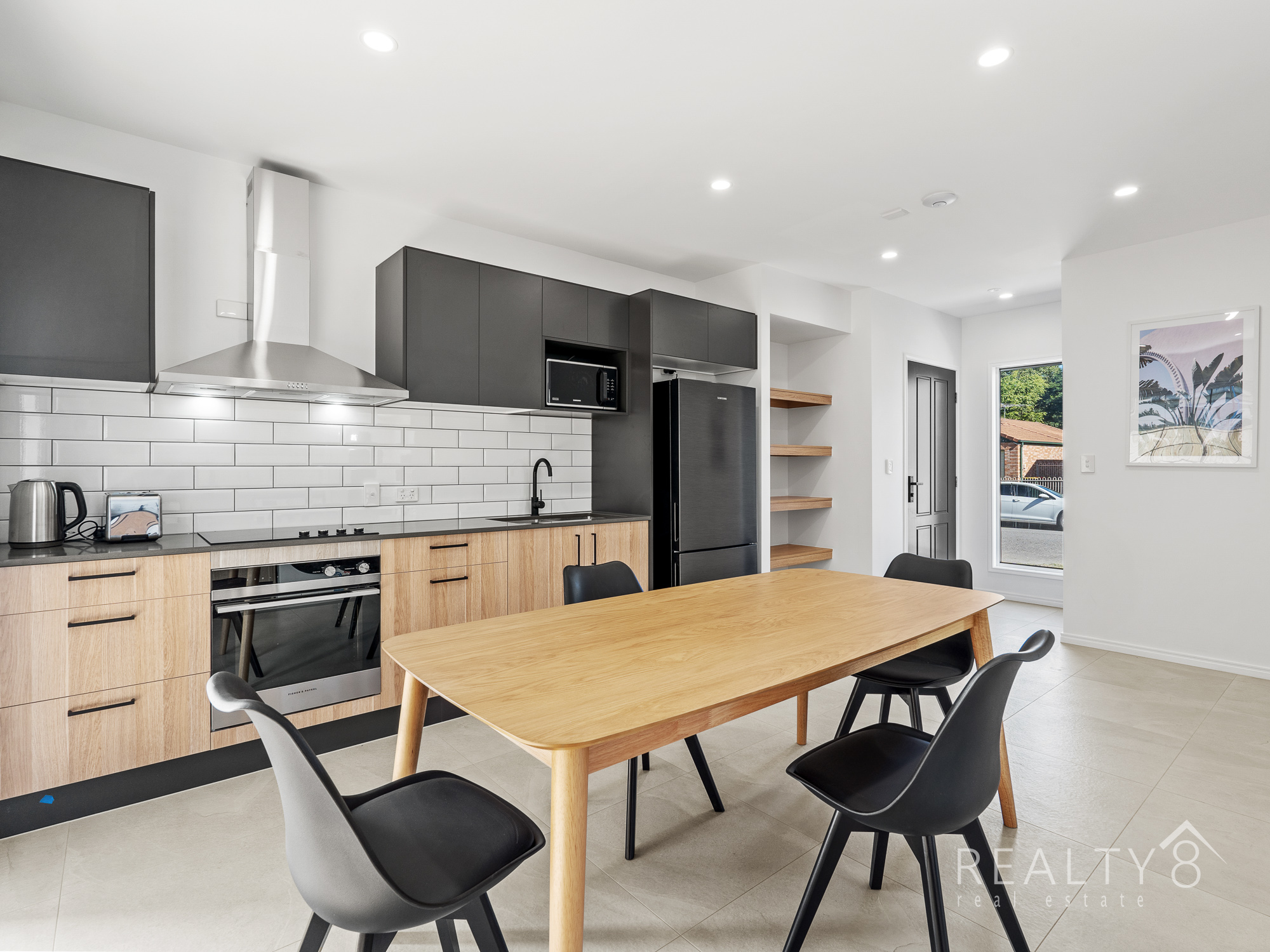 Fully Furnished Micro Apartment in Mitchelton + ALL Utilities.